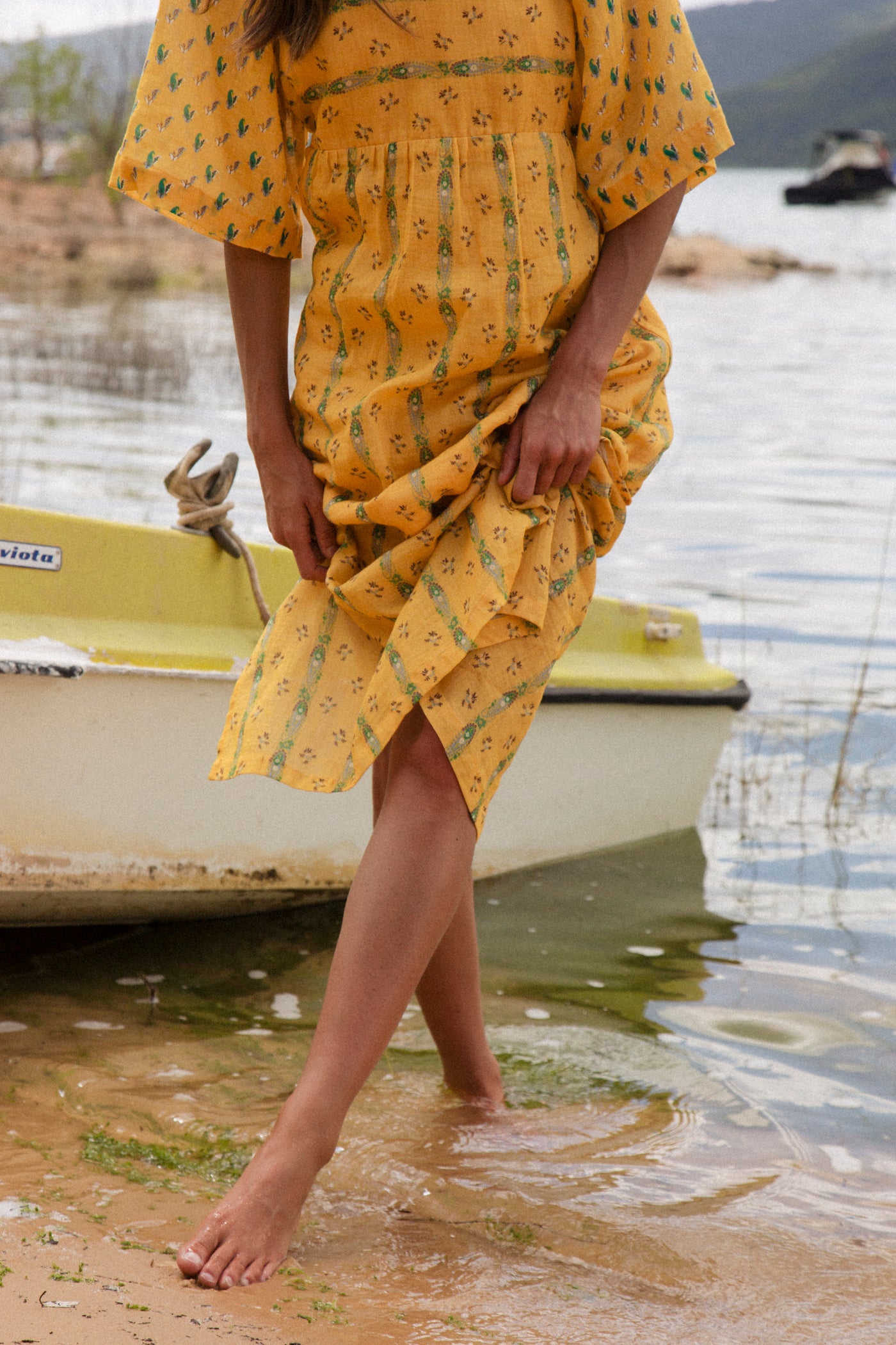 Vestido Boa Amarillo