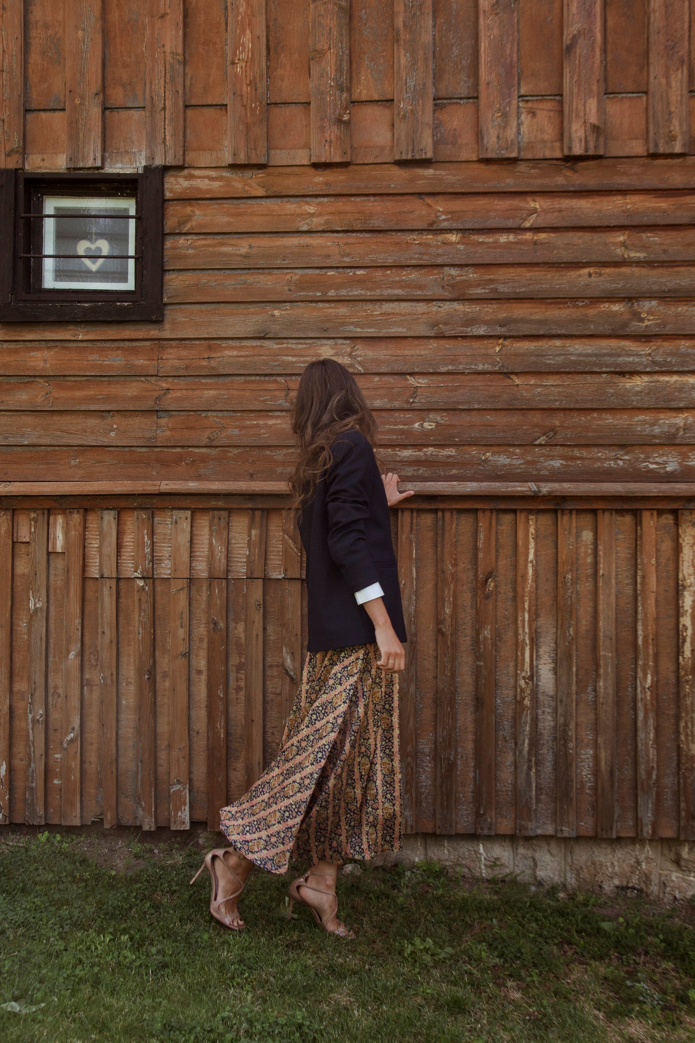 ZOISITE NAVY SKIRT