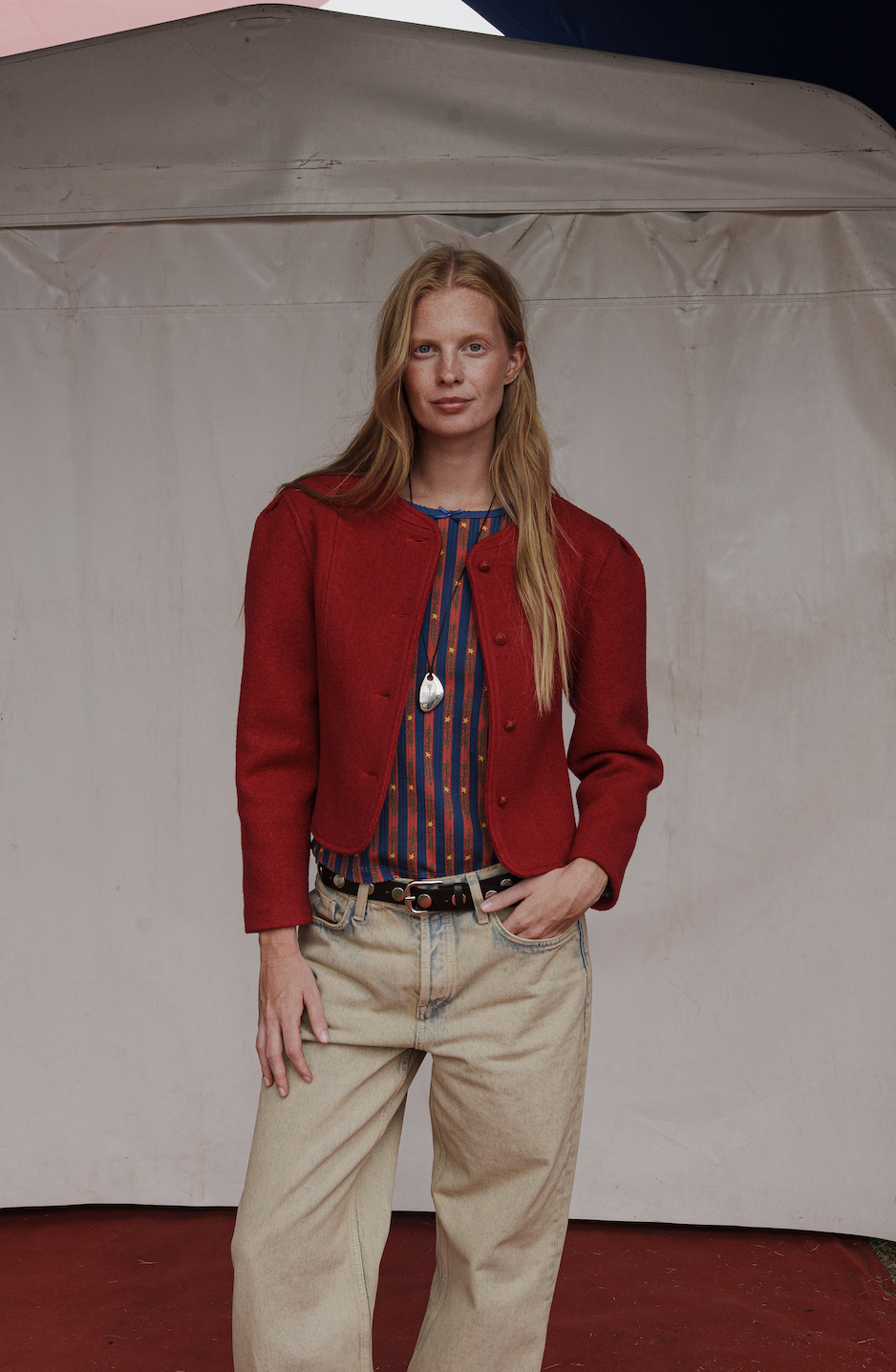 CHAQUETA CLOWN AUSTRIACA ROJA