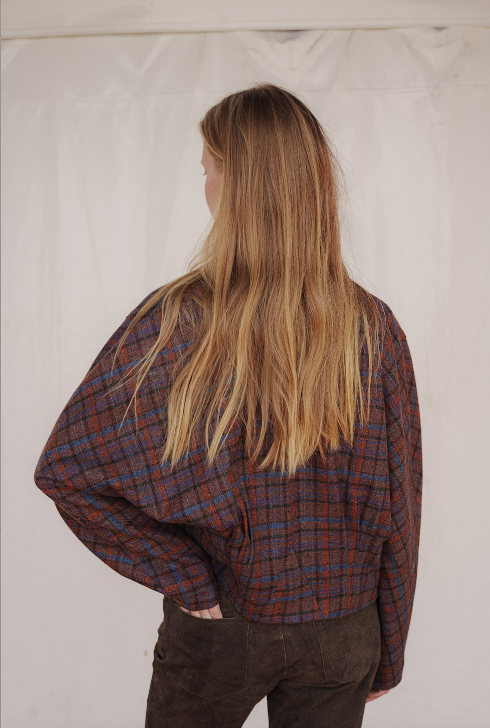 CHAQUETA NIBA CUADROS GRANATE